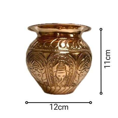 Koperen (Water) Pot met Relief